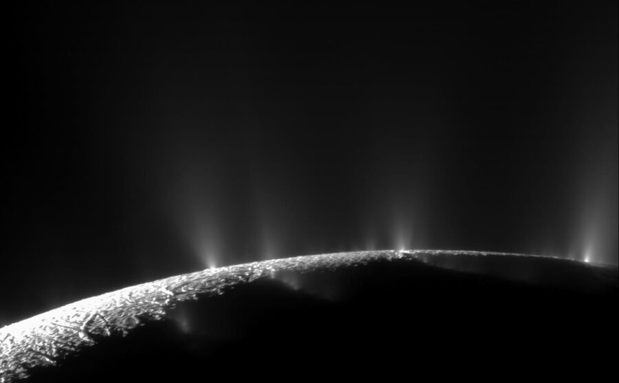 Geysire Enceladus