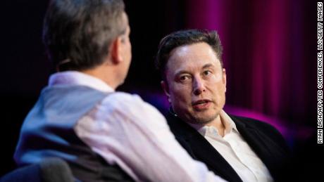 Warum sich Tesla-Investoren möglicherweise über die Twitter-Ablenkung von Elon Musk Sorgen machen müssen