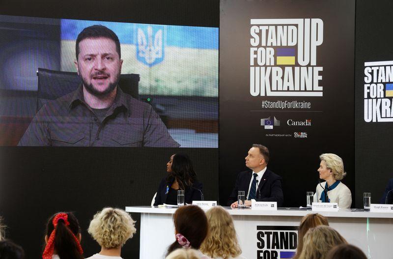 Die Ukraine füllt den Fragebogen zur EU-Mitgliedschaft aus