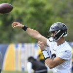 Tim Benz: Mitch Trubesky navigiert am ersten Tag mit Leichtigkeit durch die unruhigen Gewässer des Steelers QB-Falles
