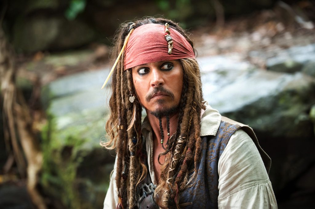 Johnny Depp porträtiert Captain Jack Sparrow in einer Szene aus "Fluch der Karibik: Fremde Gezeiten." 