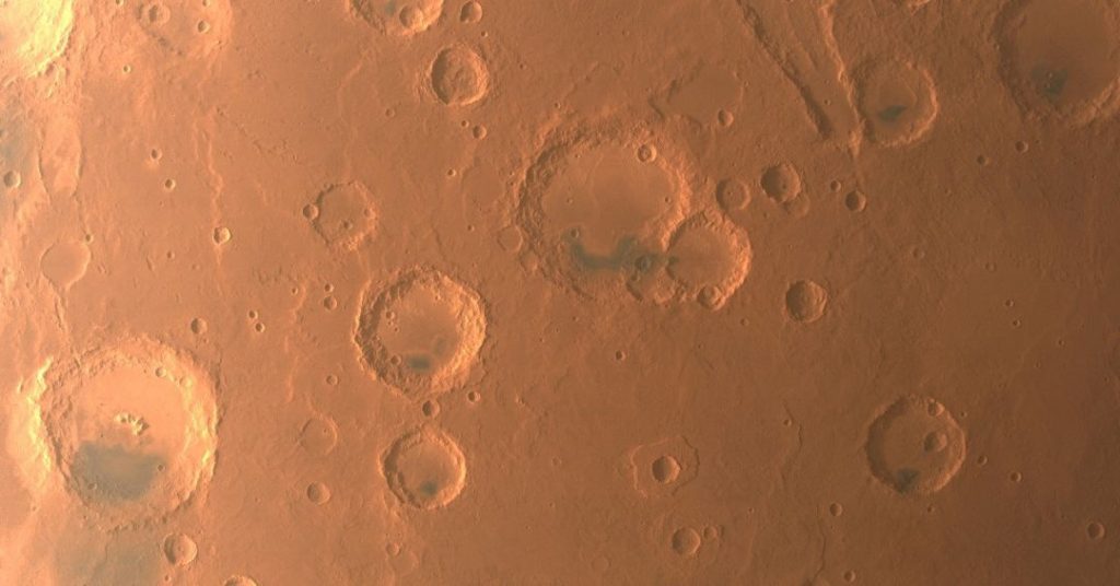 Chinesisches Raumschiff erhält Bilder des gesamten Planeten Mars