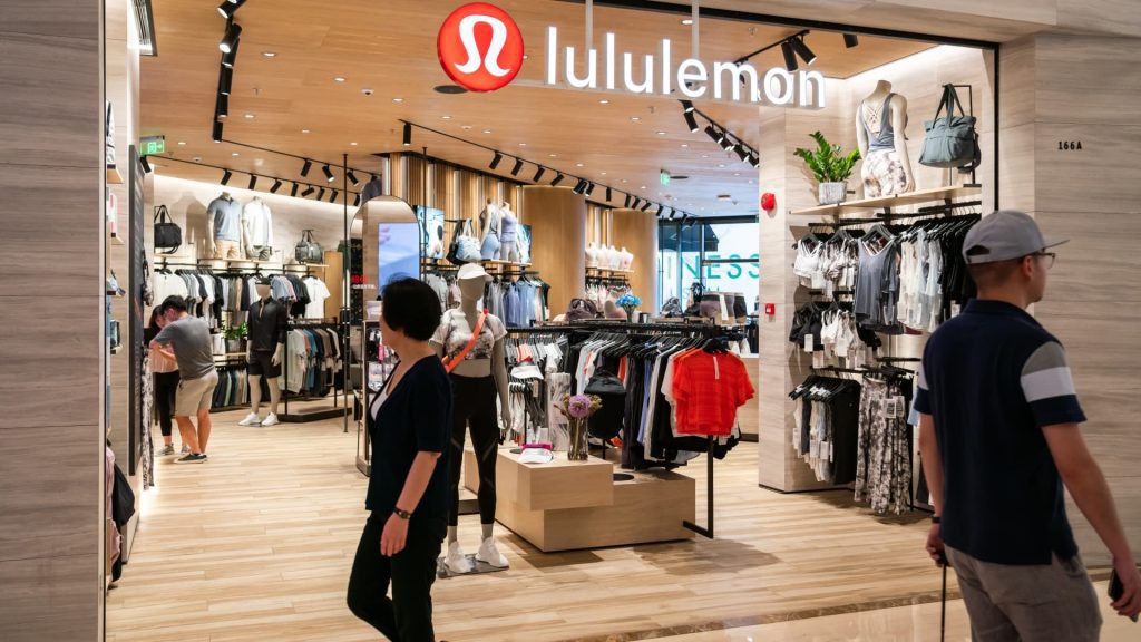 Die Gewinne von Lululemon (LULU) für das erste Quartal 2022 übertrafen die Schätzungen