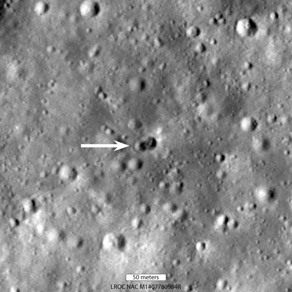 Die NASA sagte, dass eine Rakete, die den Mond getroffen hat, irgendwie zwei Löcher in zwei gestanzt hat