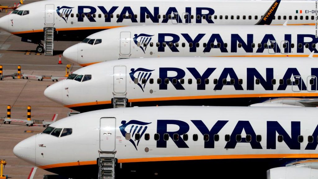 Ryanair kritisierte die Einführung von Afrikaans-Tests für südafrikanische Reisende