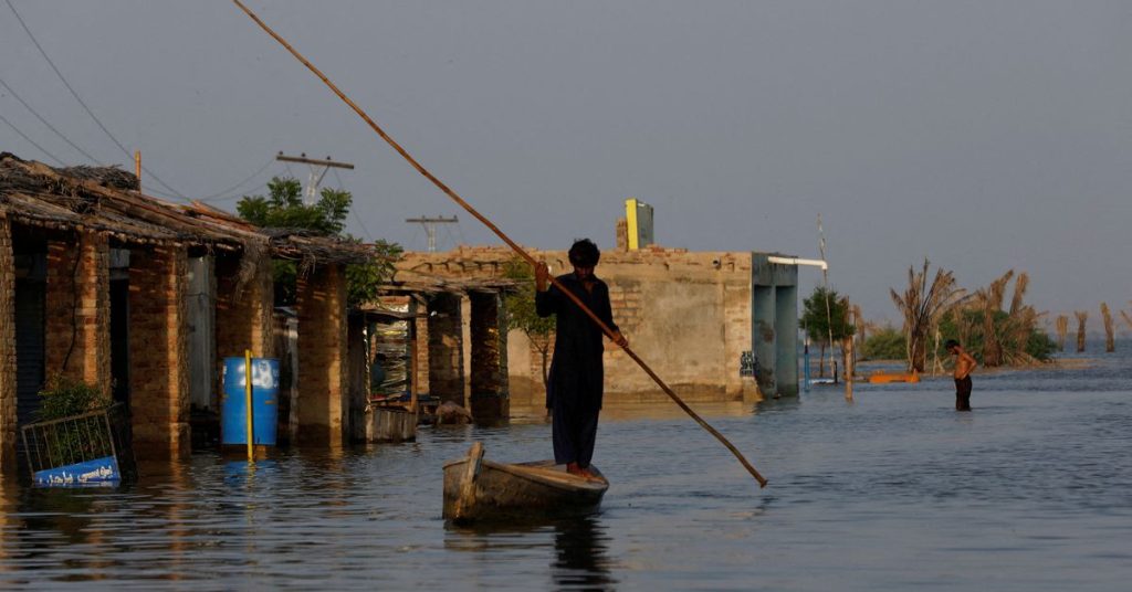 UN-Chef fordert „riesige“ Hilfe, da Pakistan die Flutschäden auf 30 Milliarden US-Dollar schätzt