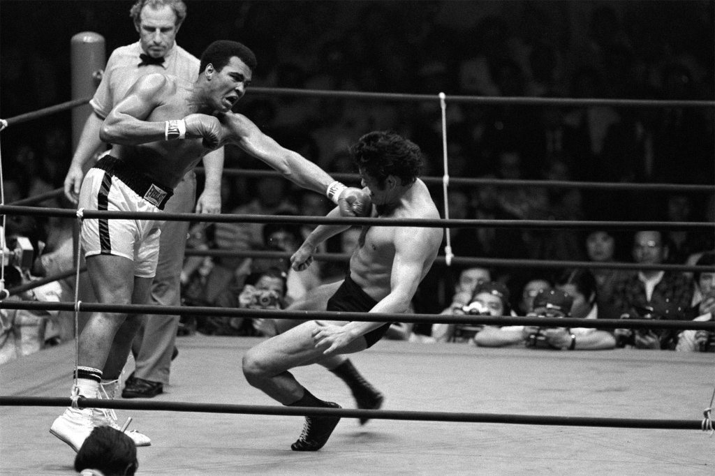 synchronisiert "Schlacht des Jahrhunderts" Antonio Inoki Muhammad Ali kämpfte in Japan.