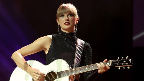 Taylor Swift wird ihre neue Tour im März beginnen.  Es trifft 52 Stadien in den Vereinigten Staaten.