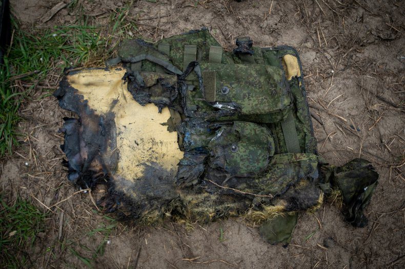 Verbrannte russische Jacke in Boca Kyiv, Ukraine